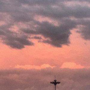 深夜心碎Emo男孩