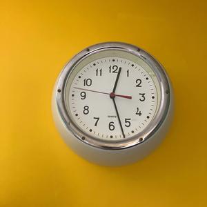 Time ... (Kinsellaxyz Remix)