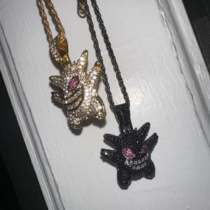 Whippin' (feat. Paradiiis)