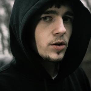 WYCHODZĘ NA PROSTĄ