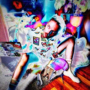 Psychonauten (feat. Knny Hndrxx)