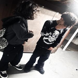 pole (feat. pabloXO)