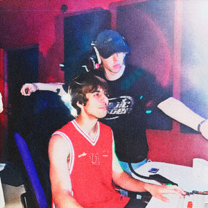 Микки, скажи им (Intro)