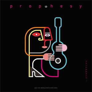 奔跑在沙滩上的一米八女孩