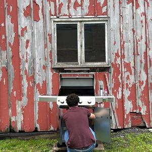 Walking Paradise (feat. sebastn & DJ Wayne)