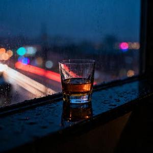 坠落的黑夜
