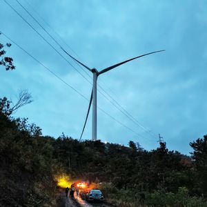 她说每个人的心中都有一首歌