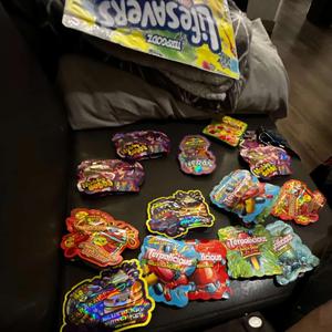 high talk (feat. Skreetlight)