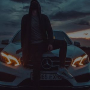 像鱼_北极星小姐姐