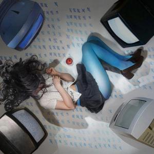 no makeup (feat. j4delike)