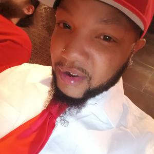 She's a Freak (feat. Sik.V)