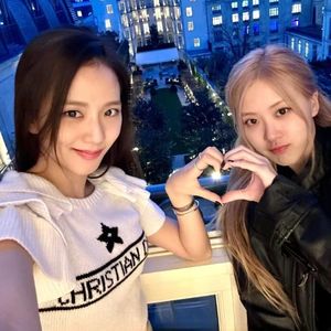 I DON'T NEED NO（JISOO&ROSÈ）