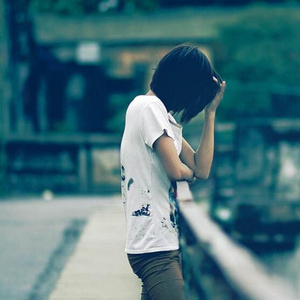 卧槽我在拔刀DJ (伴奏)