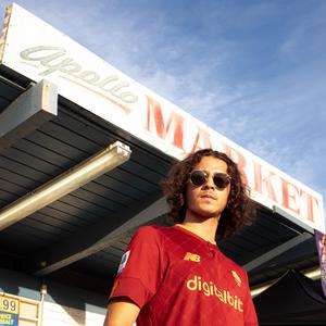 High Standards (feat. J Woodz)