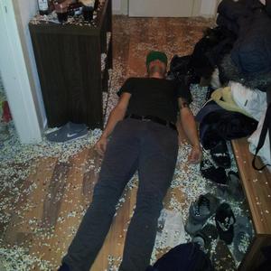 Vollrausch (feat. TRex85, PöbelBenz & Dr. V)