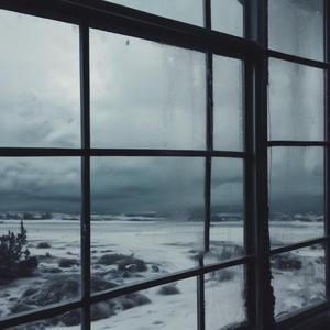 확 열어놓은 창문으로 by @unmovablescale