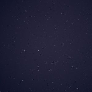 清晨路上的牵手爱情