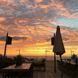 别人保护世界 我保护你