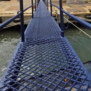 지우지 못한 이름