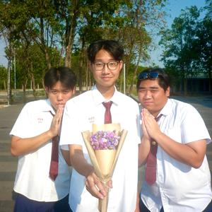 จีบเธอไม่ได้ (ก็เลยจีบแม่เธอแทน) (feat. K-YU) (sped up)