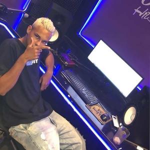 Minha glock é imã de puta (feat. MC LUKINHA DA LACOSTE E RODRIGO DO CN)