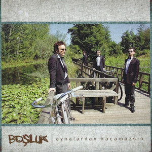 Ağla Yalnızlığına