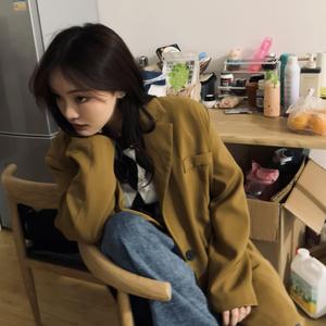 下雨天不适合分手，对不对？