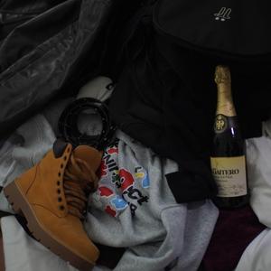 vestirte etiqueta (feat. Karonte)