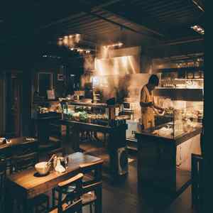 抚慰的餐馆回忆