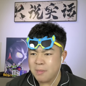 蛋糕店里卖蛋糕