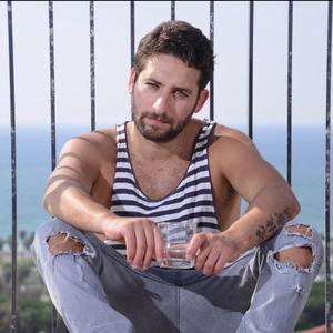 לפני שהיה מאוחר