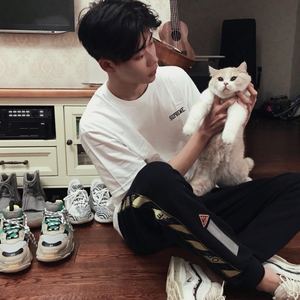 你为了多少人哭（Cover 梁栋江）