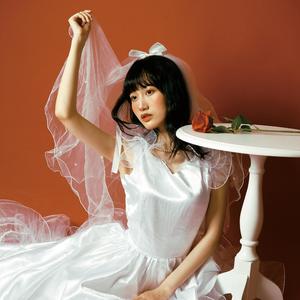 Let me be your midsummer