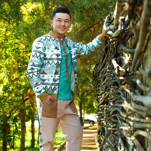 Ала-Тоонун койнунда