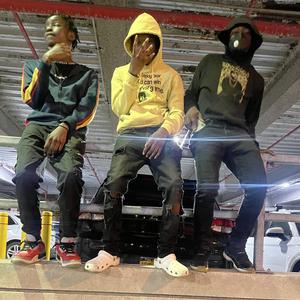 Dump It Dummii (feat. DexGloglo & Jskii2Wockii)