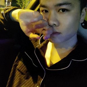 带着梦想勇敢向前