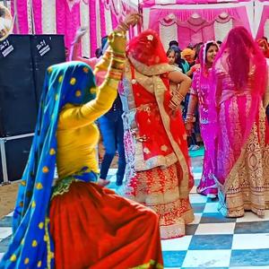 मोसु बहुत अणेती करगी री