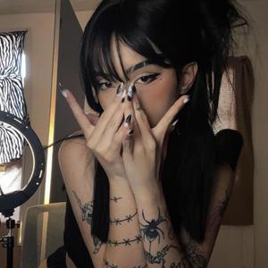 LEFT RIGHT (feat. Qrystral Beats)