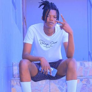 Stay Focused (feat. Stalar Vistar)