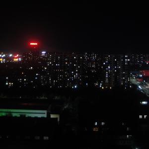 天暗下来了，你的心依旧明亮。