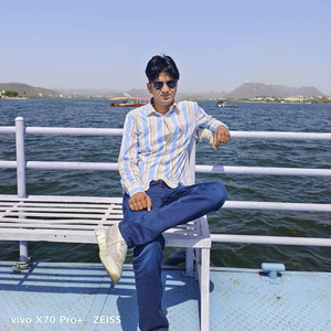 PHOTO MOBILE M KHENCHUNGI KAMLESH SINGER SINOLI , MANOJ CHAKERI