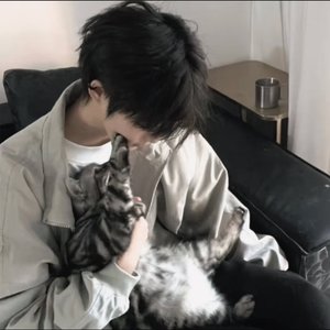 坠入