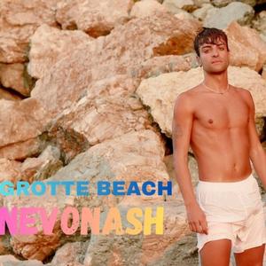 Grotte beach
