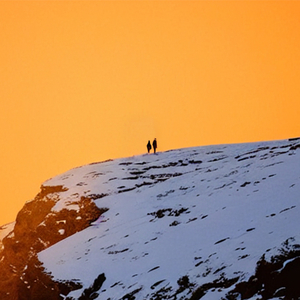 해가 뜨는 곳으로