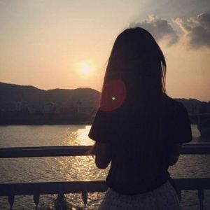 烈酒难解心中愁（热播）