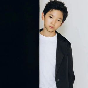 光亮--梁公铭--菲梵小歌手