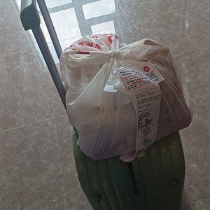 吃饭干活呢