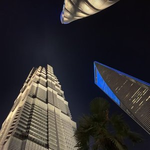 你眼底的温柔哪分是给我