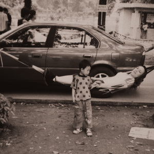 午夜都市少女与缺席的吻