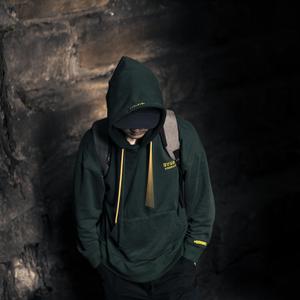 一直很安静吉他指弹鼓点